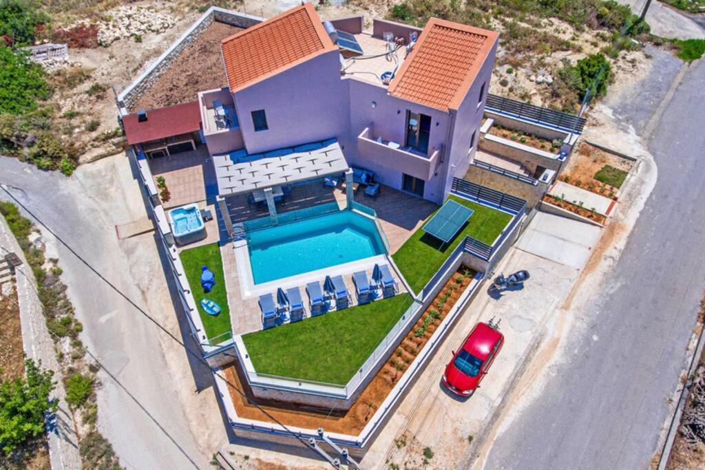 Villa Anthi, A Modern Villa With Salted Water Pool,Hot Tub & Bbq! Rethymno Exterior foto