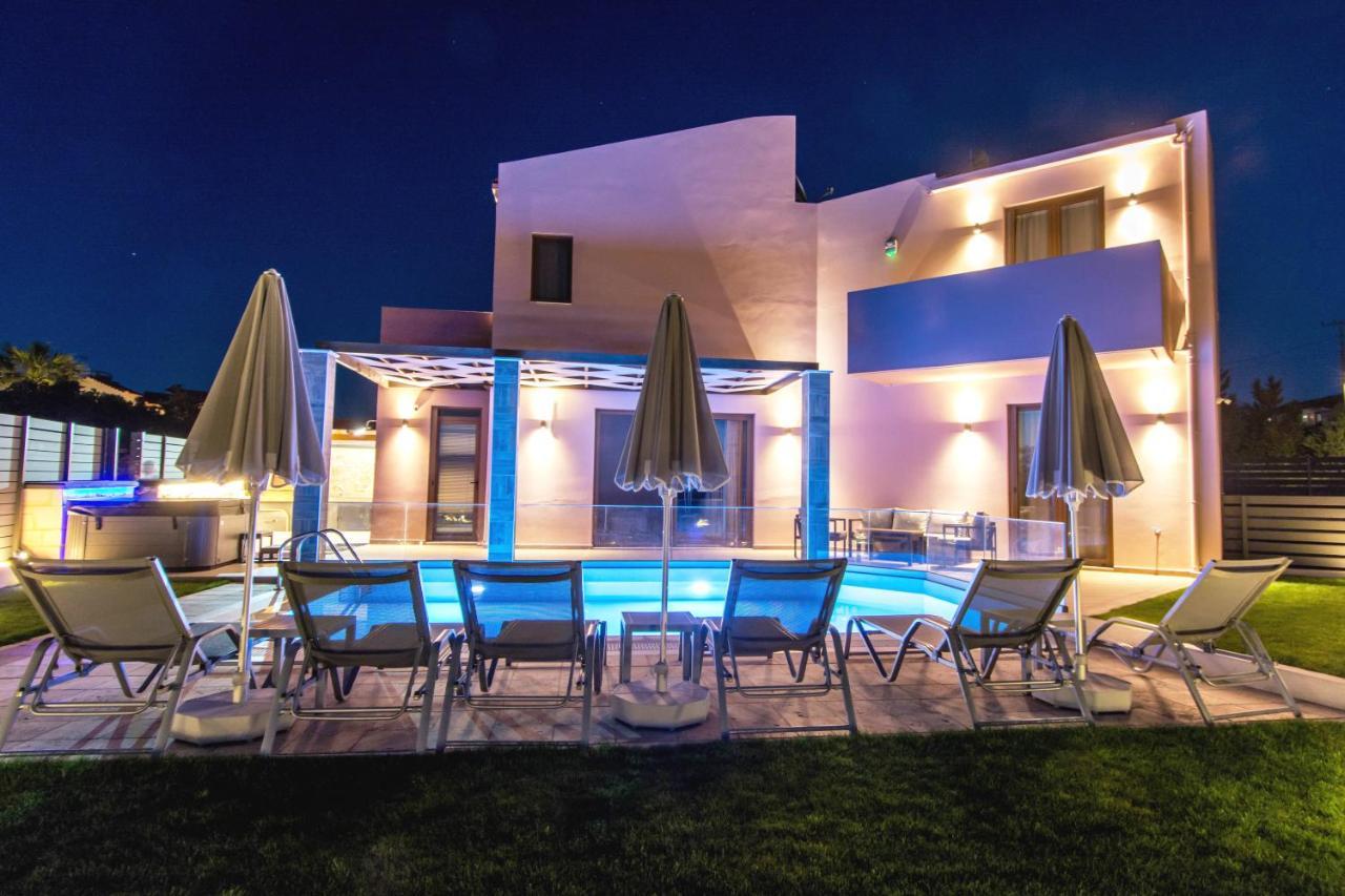 Villa Anthi, A Modern Villa With Salted Water Pool,Hot Tub & Bbq! Rethymno Exterior foto